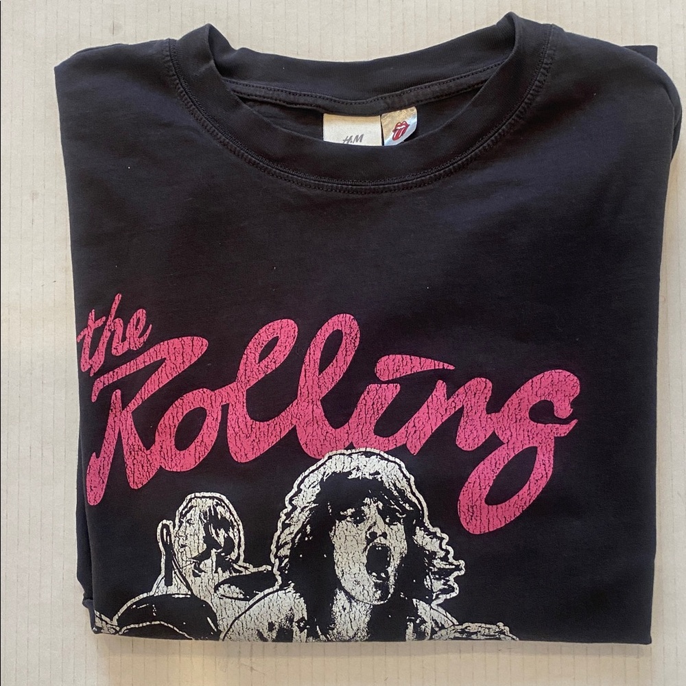 H&M ‘ROLLING STONES’ Black & Pink Graphic crew neck cotton T-Shirt Size Small - Picture 8 of 11